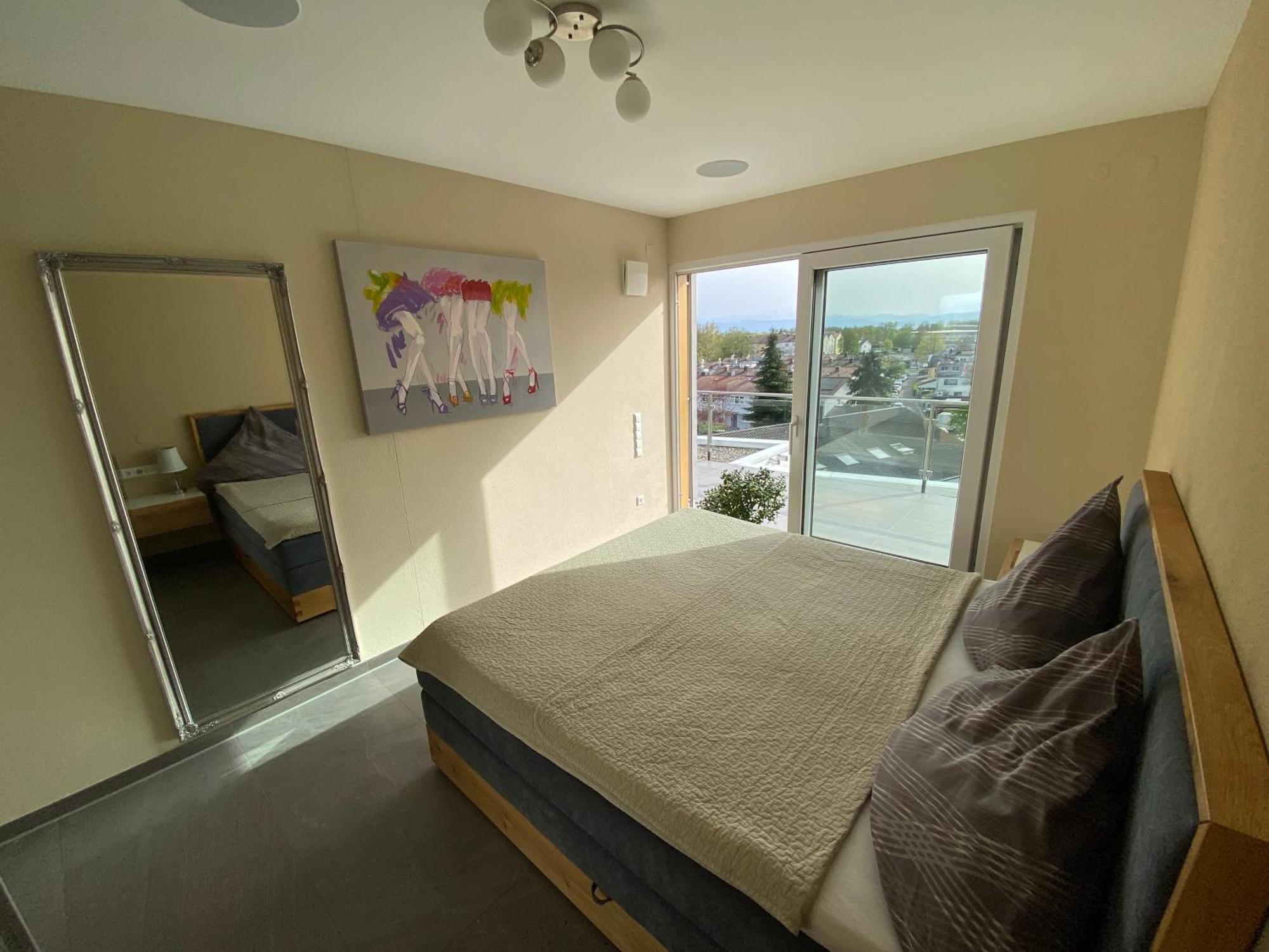 Penthouse-Appartement mit Alpenblick Friedrichshafen Exterior foto