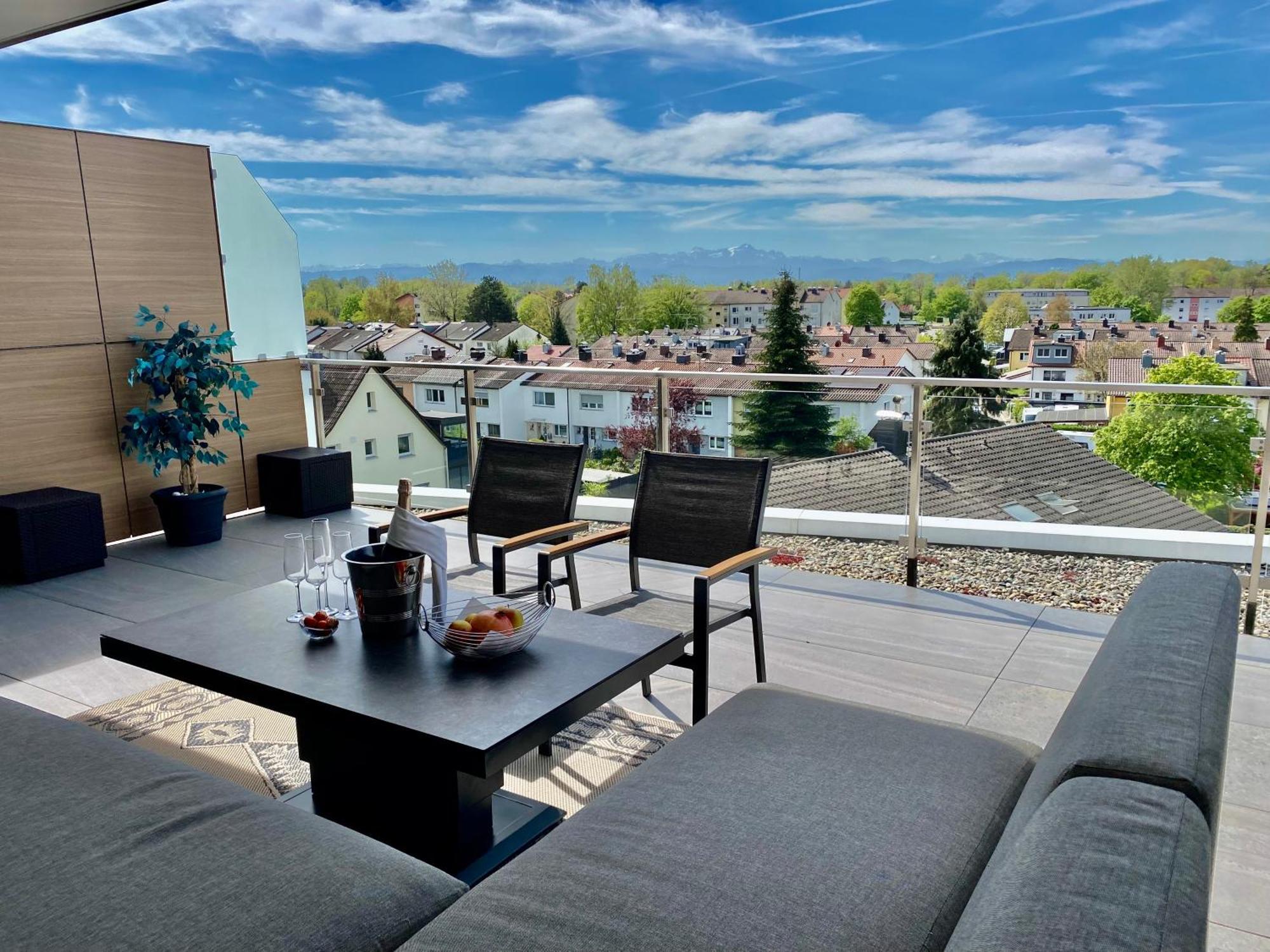 Penthouse-Appartement mit Alpenblick Friedrichshafen Exterior foto