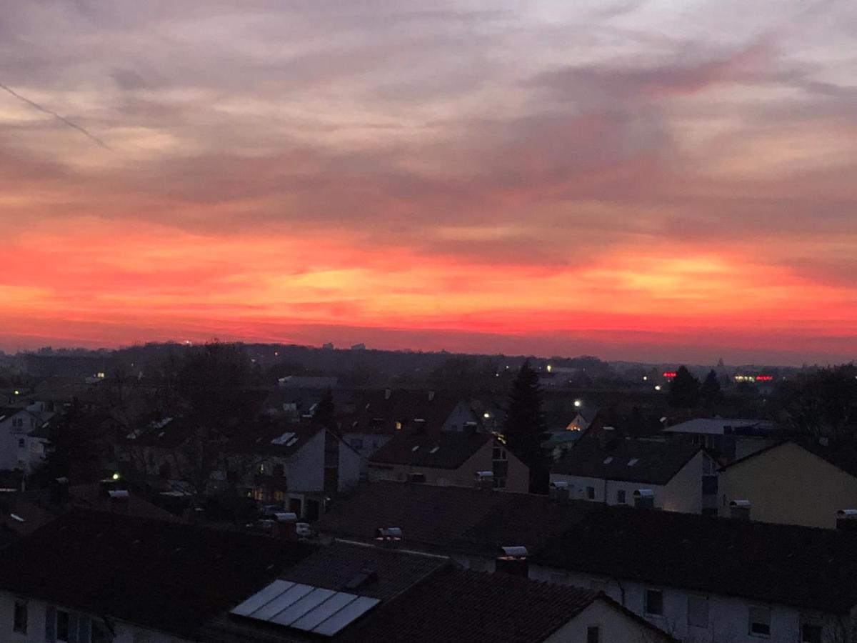 Penthouse-Appartement mit Alpenblick Friedrichshafen Exterior foto